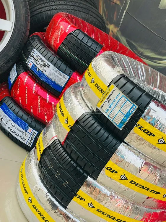 DUNLOP 195-65R15 SP TOURING R1 series Image-1