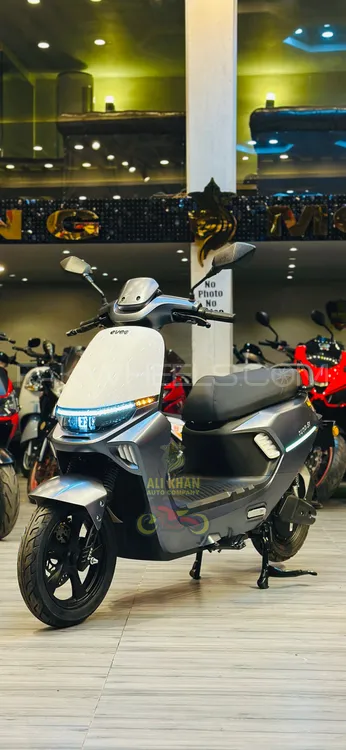 Evee S1 2025 for Sale Image-1