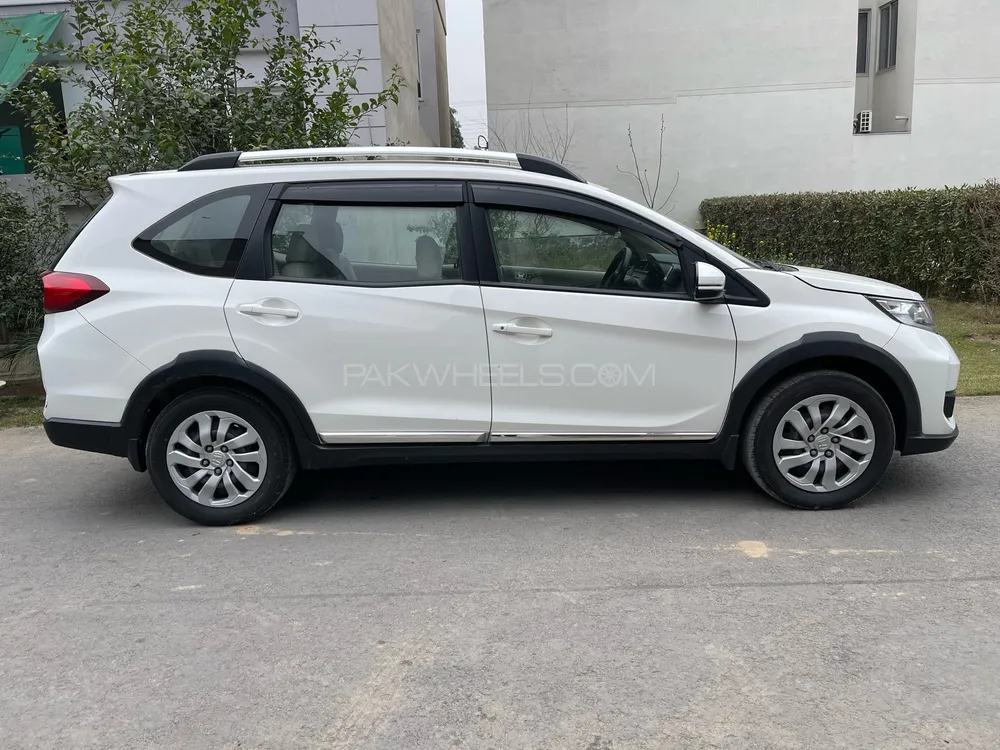 Honda BR-V 2020 for Sale in Faisalabad Image-1