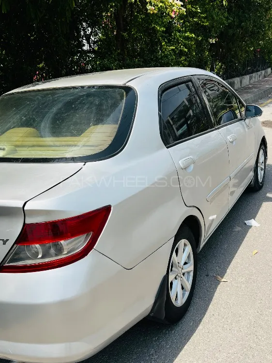 Honda City 2005 for Sale in Islamabad Image-1