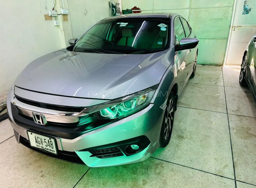 Honda Civic 2018 for Sale in Sialkot Image-1