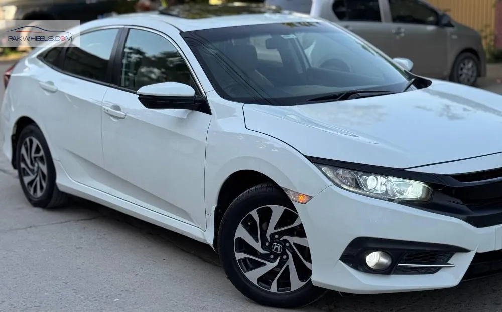 Honda Civic 2018 for Sale in Rawalpindi Image-1