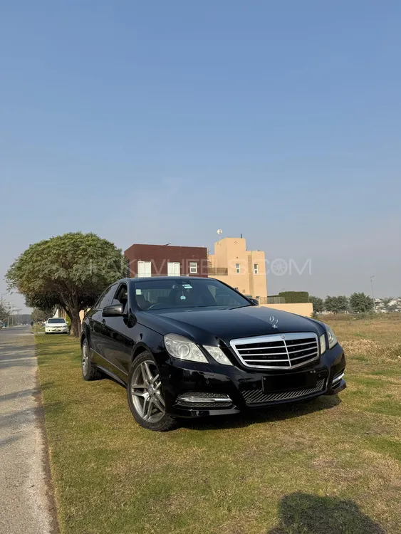 Mercedes Benz E Class 2013 for Sale in Lahore Image-1