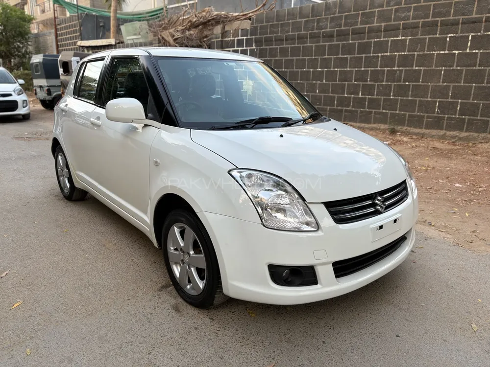 Suzuki Swift 2020 for Sale in Karachi Image-1