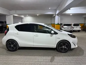 Toyota Aqua L 2018 for Sale