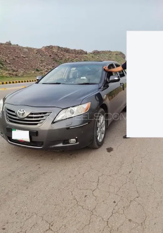 Toyota Camry 2007 for Sale in Multan Image-1