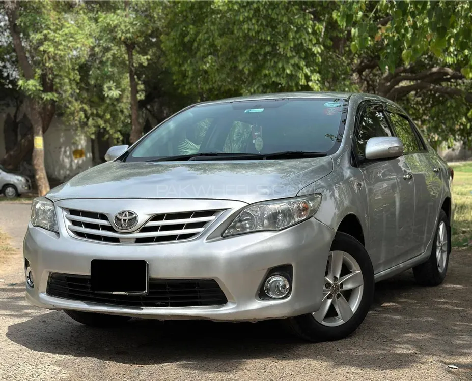 Toyota Corolla 2011 for Sale in Lahore Image-1