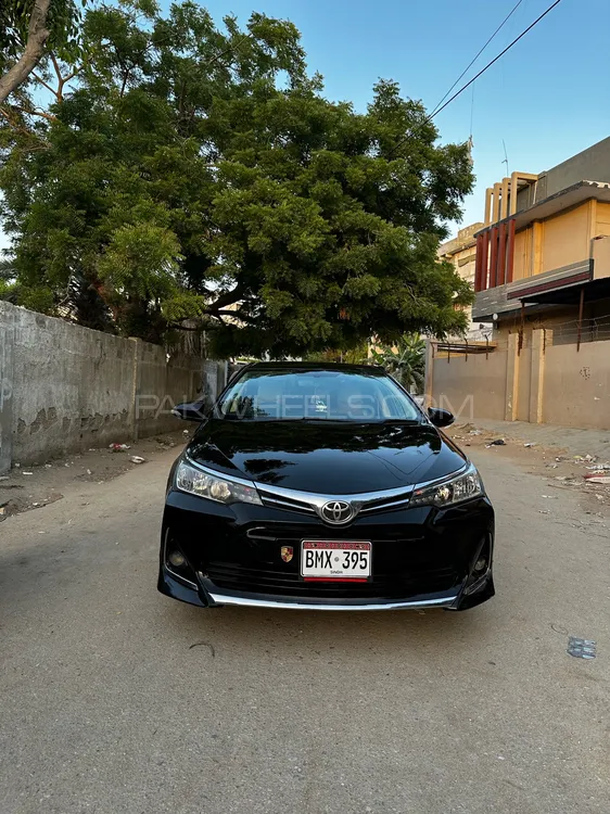 Toyota Corolla 2018 for Sale in Karachi Image-1
