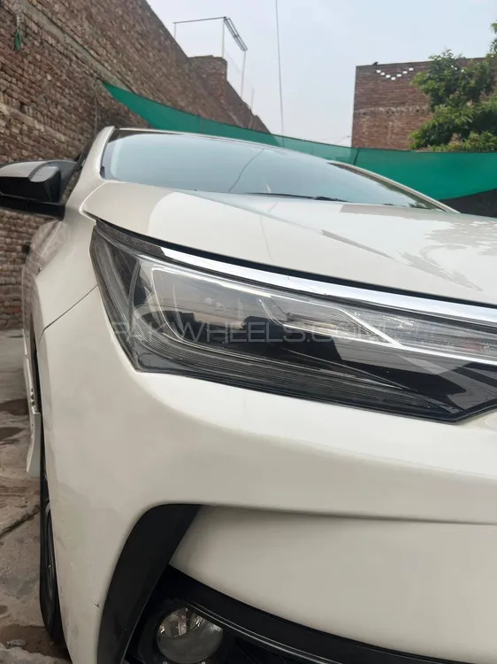 Toyota Corolla 2020 for Sale in Lahore Image-1