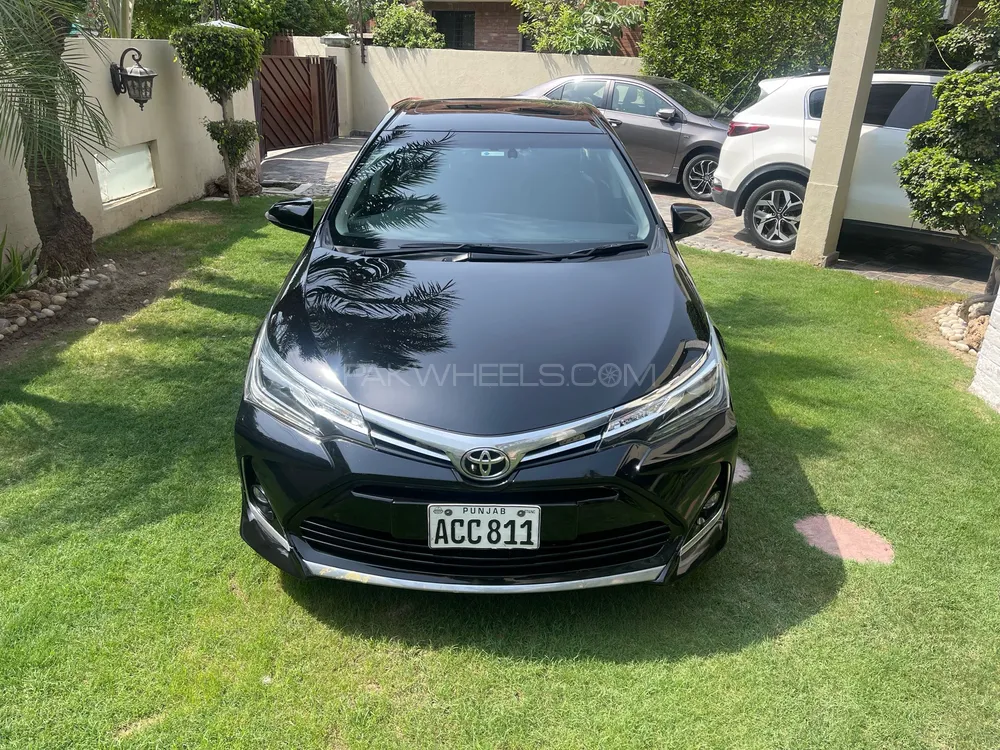 Toyota Corolla 2021 for Sale in Lahore Image-1
