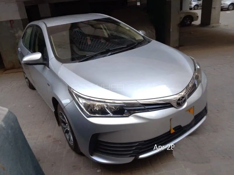 Toyota Corolla 2020 for Sale in Karachi Image-1
