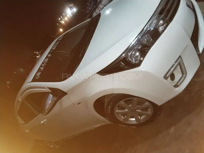 Toyota Corolla 2015 for Sale in Kamalia Image-1