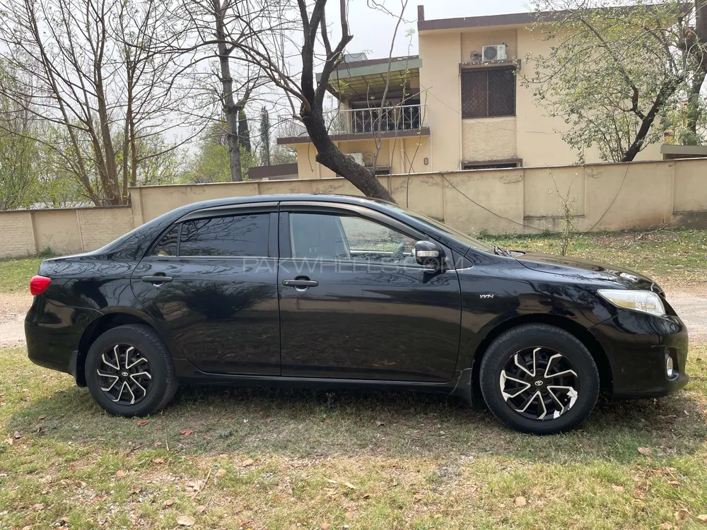 Toyota Corolla 2012 for Sale in Islamabad Image-1