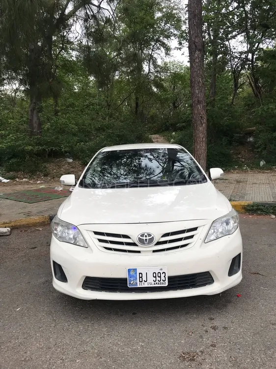 Toyota Corolla 2013 for Sale in Peshawar Image-1