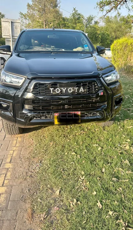 Toyota Hilux 2024 for Sale in Karachi Image-1
