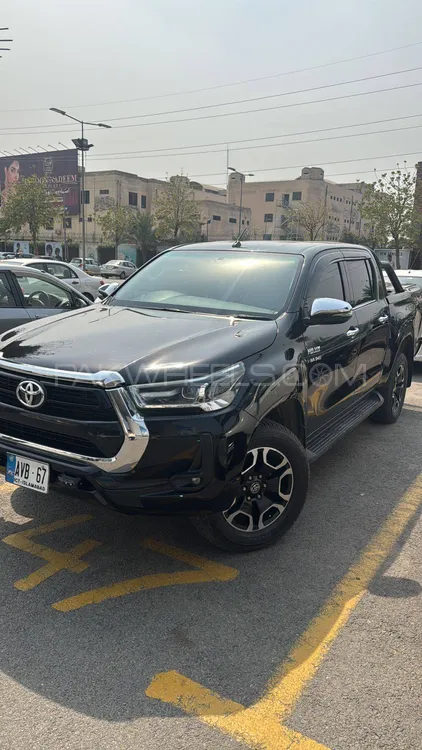 Toyota Hilux 2021 for Sale in Sargodha Image-1