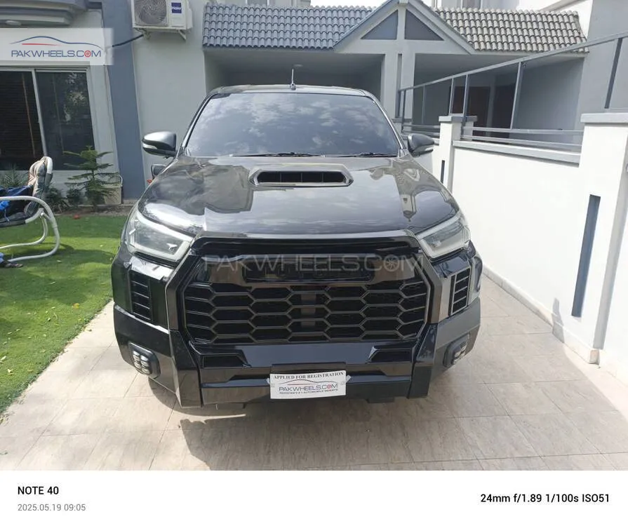 Toyota Hilux 2017 for Sale in Lahore Image-1