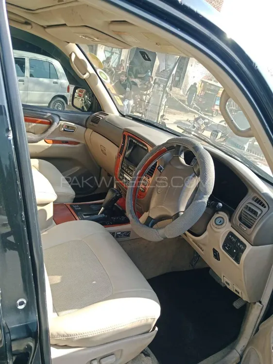 Toyota Land Cruiser 2001 for Sale in Faisalabad Image-1