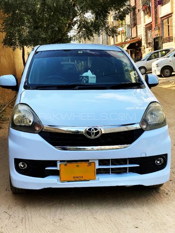 Toyota Pixis Epoch 2014 for Sale in Karachi Image-1