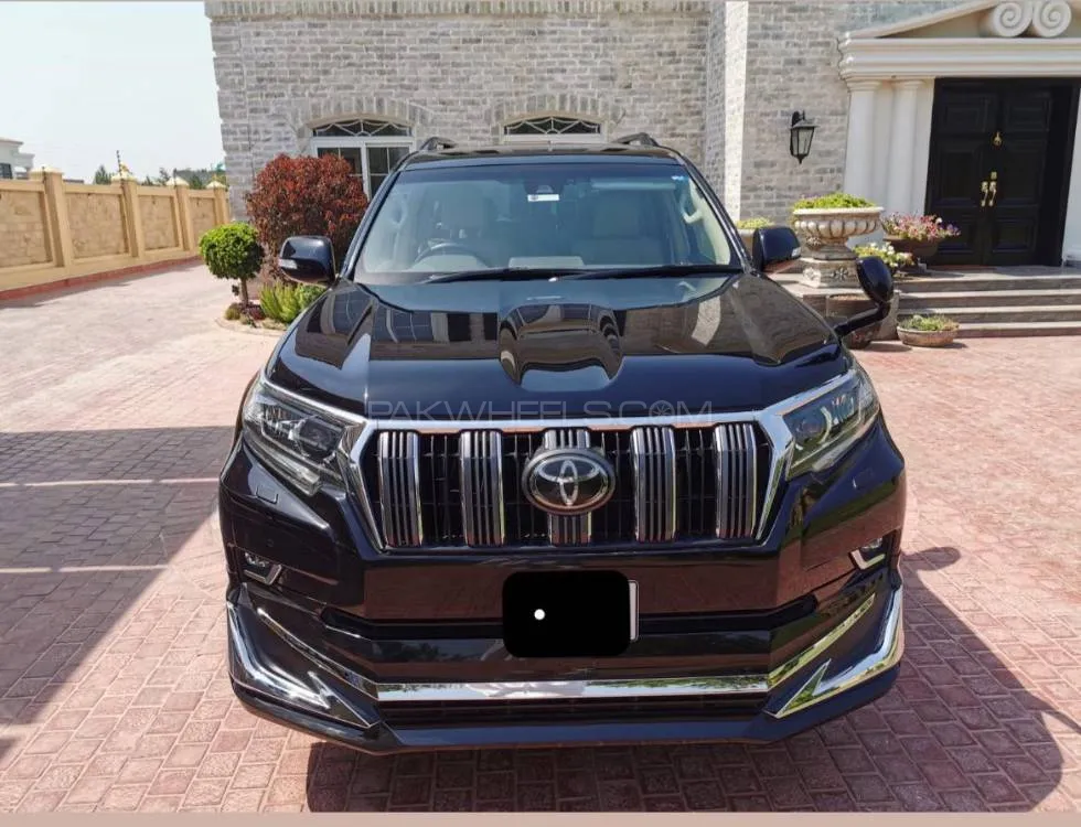 Toyota Prado 2019 for Sale in Islamabad Image-1