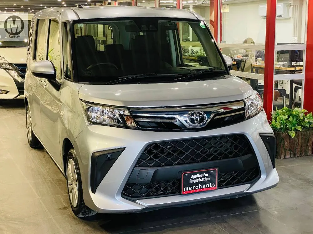 Toyota Roomy 2022 for Sale in Karachi Image-1