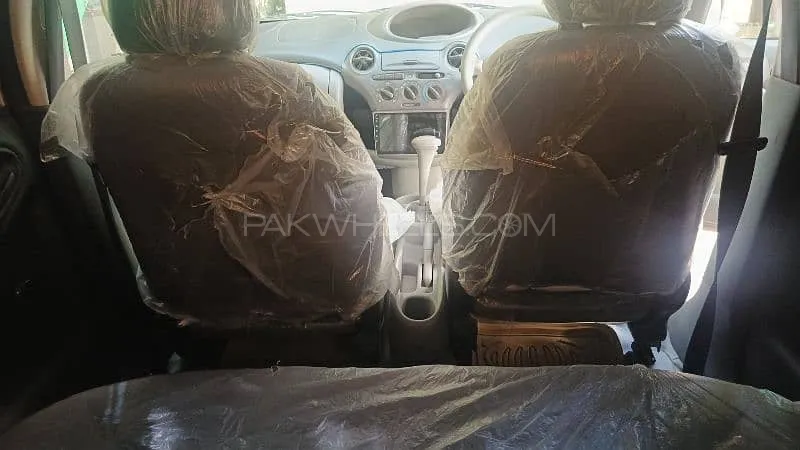ٹویوٹا ویٹز 2000 for Sale in نوشہرہ Image-1