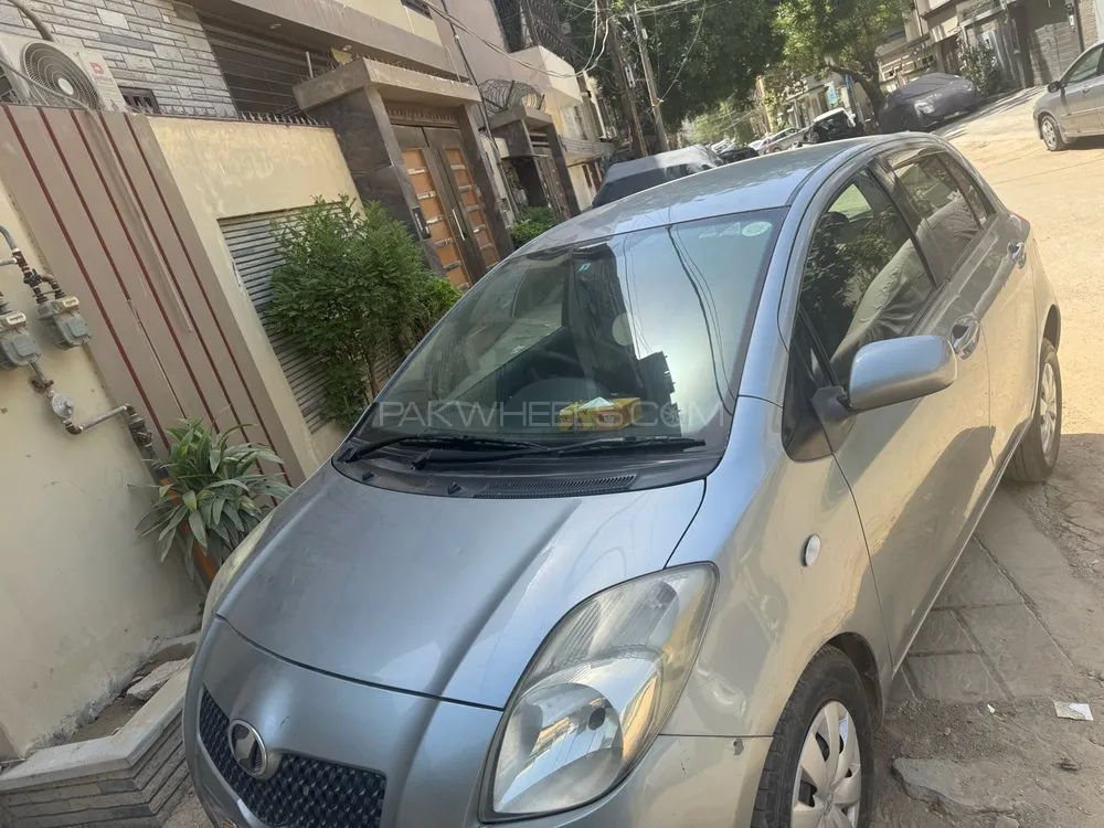 Toyota Vitz 2006 for Sale in Karachi Image-1