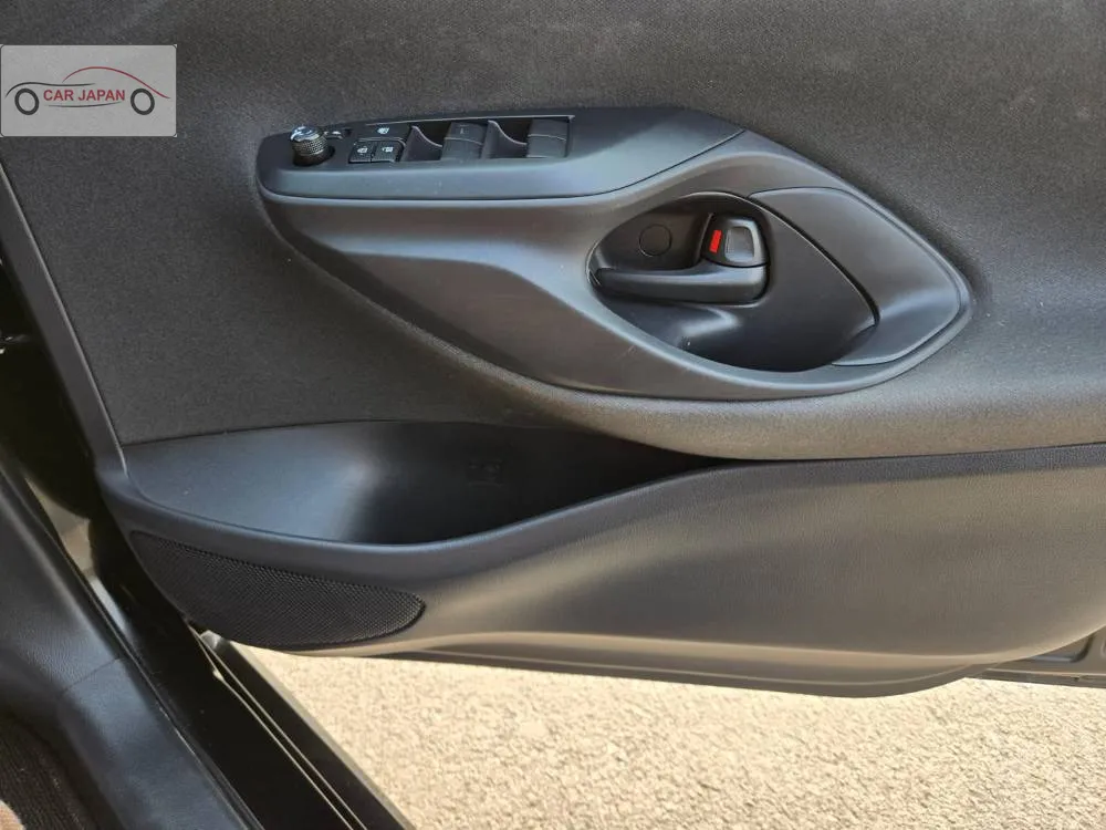 Toyota Yaris Hatchback 2021 for Sale in Lahore Image-1