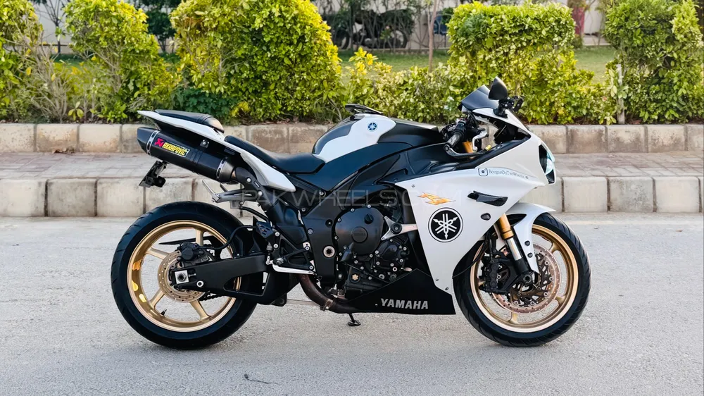 Yamaha YZF-R1 2012 for Sale Image-1
