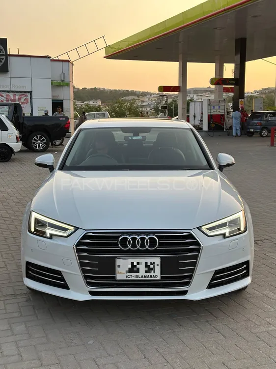 Audi A4 2016 for Sale in Islamabad Image-1