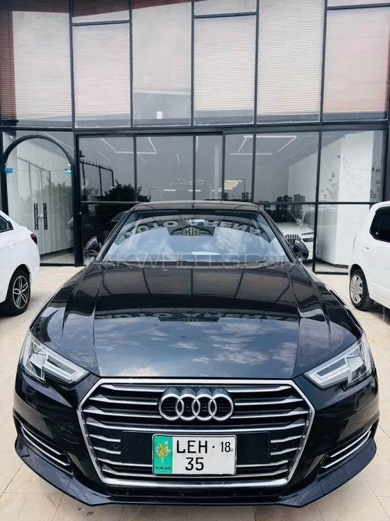 Audi A4 2018 for Sale in Islamabad Image-1