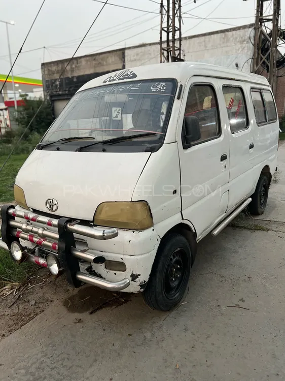 Toyota Lite Ace 2005 for Sale in Gujranwala Image-1