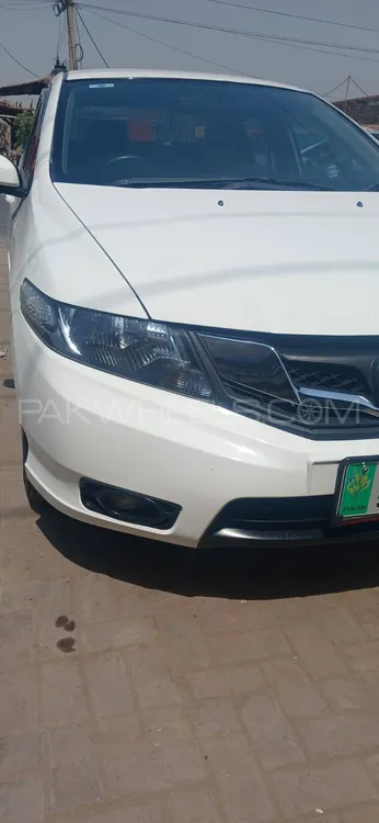 Honda City 2017 for Sale in Faisalabad Image-1