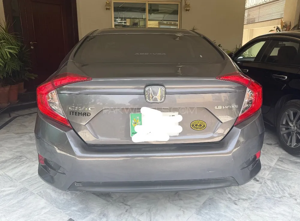 Honda Civic 2017 for Sale in Islamabad Image-1