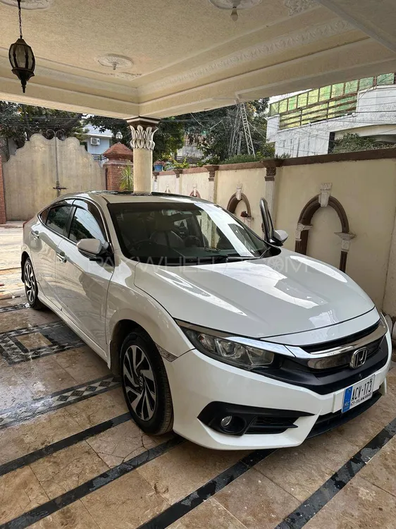 Honda Civic 2017 for Sale in Islamabad Image-1