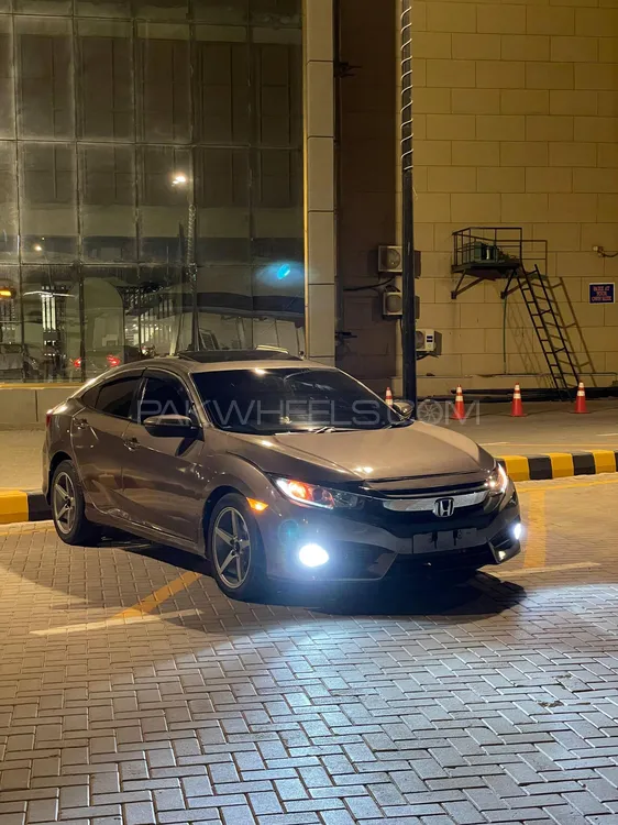 ہونڈا سوک 2017 for Sale in ملتان Image-1