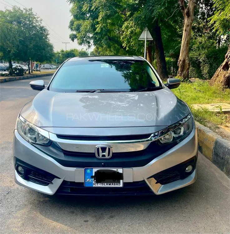 Honda Civic 2018 for Sale in Islamabad Image-1