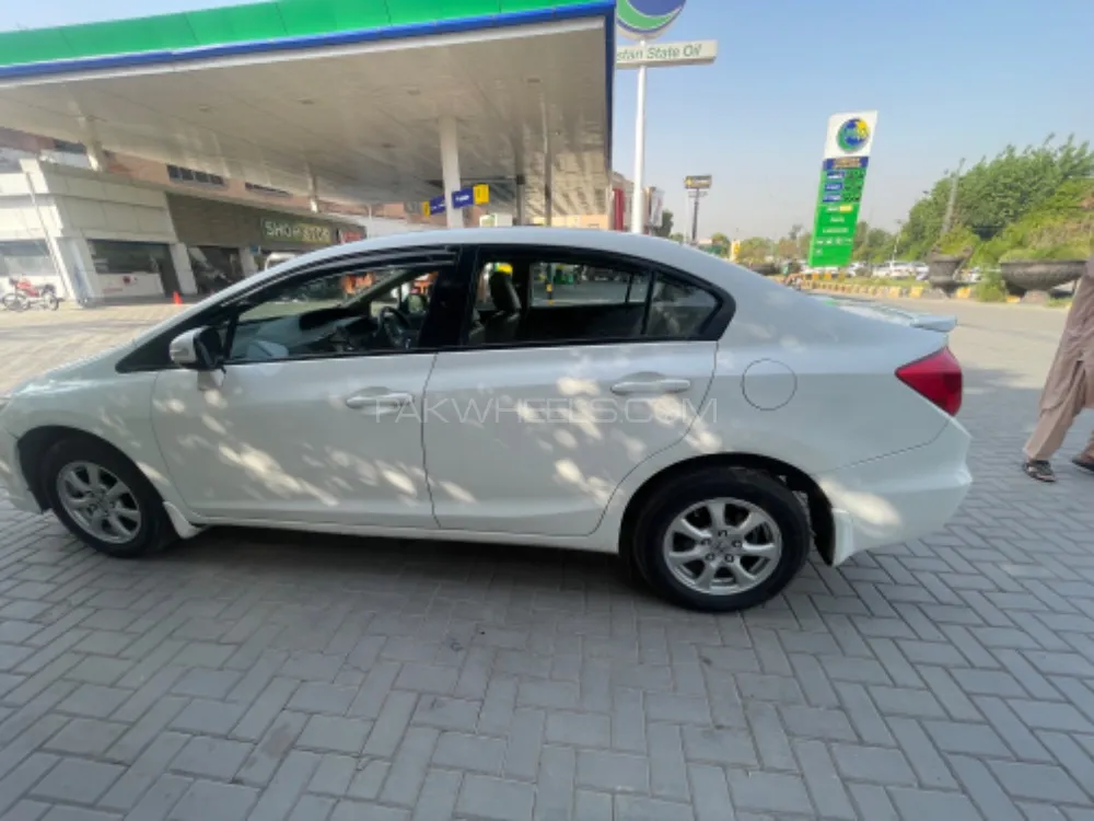 ہونڈا سوک 2016 for Sale in پشاور Image-1