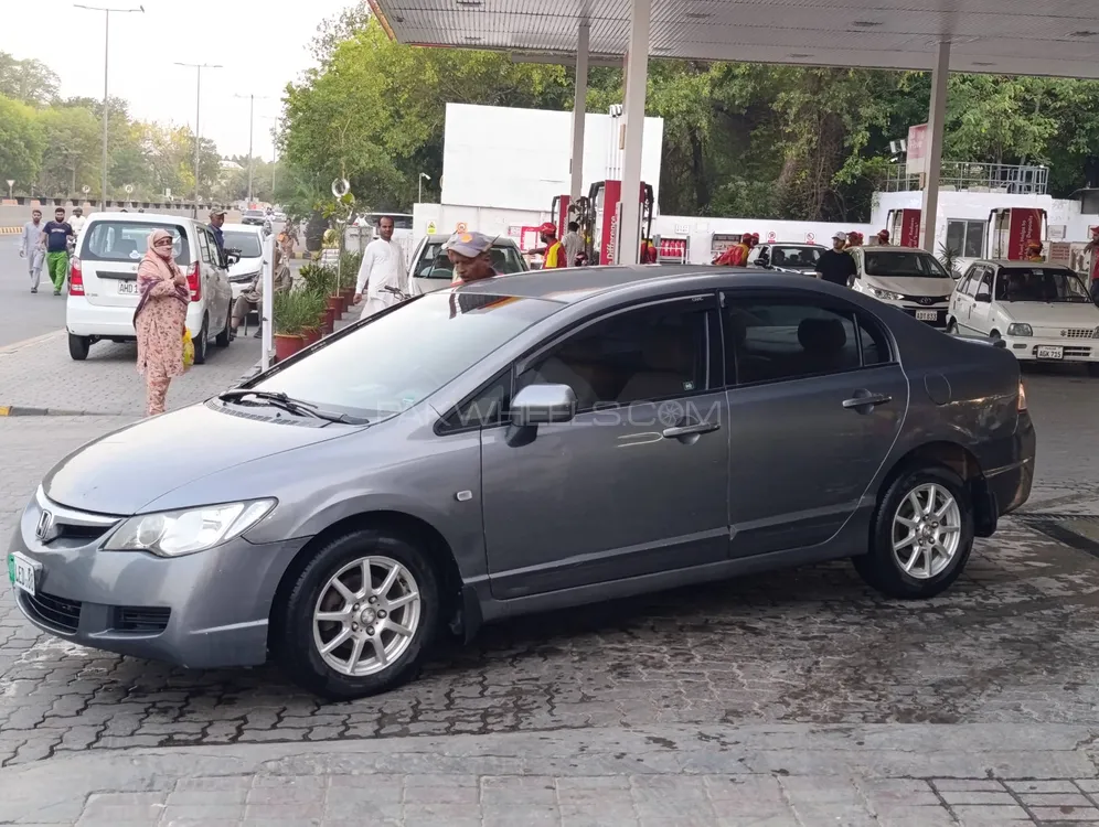Honda Civic 2010 for Sale in Lahore Image-1