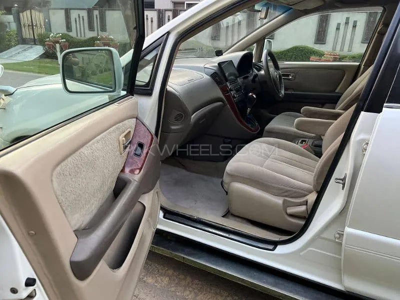 لیکزس آر ایکس سیریز 2003 for Sale in لاہور Image-1