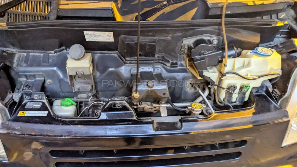 Mazda Scrum Van 2011 for Sale in Karachi Mazda Scrum Van 2011 for Sale in Karachi Image-12