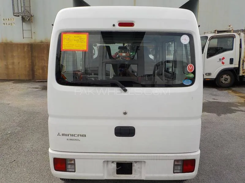 Mitsubishi Minicab 2021 for Sale in Karachi Image-1
