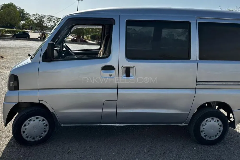 Nissan Clipper 2011 for Sale in Karachi Image-1