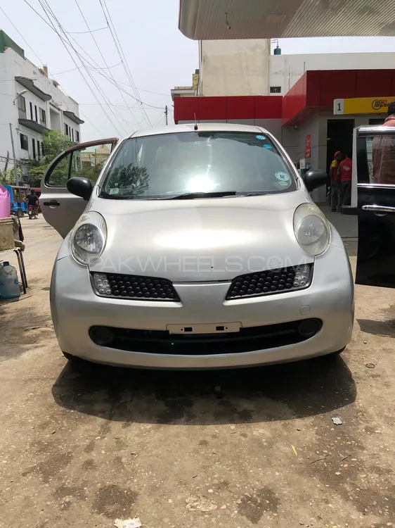 Nissan March 2006 for Sale in Karachi Image-1