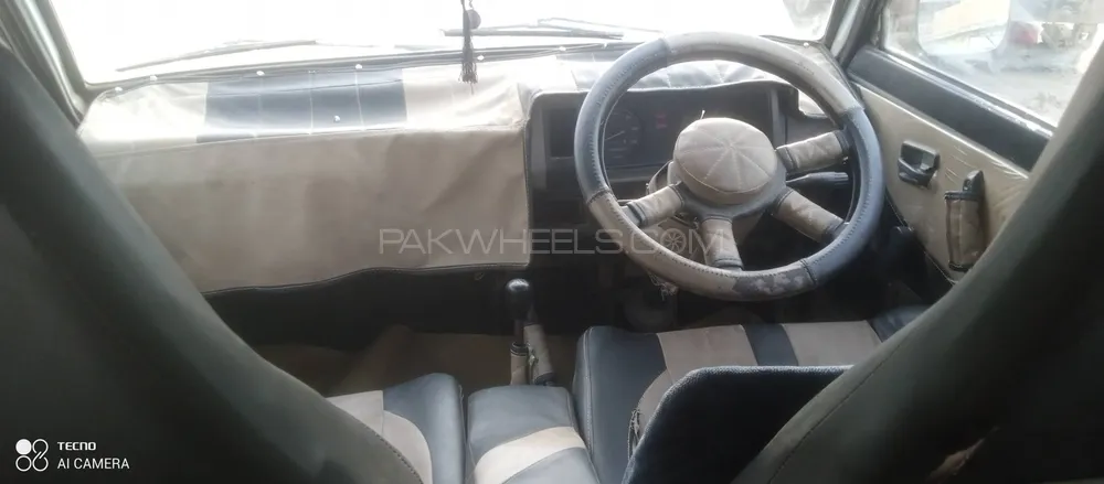 Suzuki Bolan 2011 for Sale in Karachi Image-1