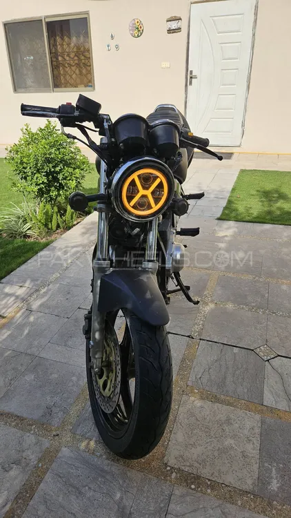 Suzuki GS500E 2004 for Sale Image-1