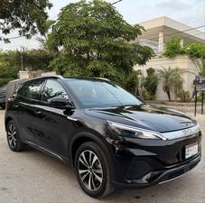 BYD ATTO 3 ADVANCE ZERO METER (49KWH)
Model 2025 || Registered 2025
Zero Meter
300 km 
Black Color
Black Interior
Radar
Push Start
Lane Assist
Cruise Control
DRL's
Panoramic Roof
Auto Led Projector Headlamp 
Range Upto 420km (150KW)
Power Boot
15.6 Rotating Display with Apple Carplay & Android Auto
Multimedia Steering wheel 
Auto Retractable Mirror 
Parking Sensors 
Collision Assist Monitor
Electric powered Seats (Front)
Drive Mode (Eco,Normal,Sports)
And Many More Options  
See to Believe
EXCHANGE POSSIBLE WITH ANY CAR

For inspection
Available at SUPREME CARS
Plot # 151/F,Under Imam heights,Shop no.1&2, Main Khalid Bin Walid Rd, Karachi, Sindh 75400

|  Premium Cars  |  Best Prices  |  Optimum Performance | 
#supremecarsgang