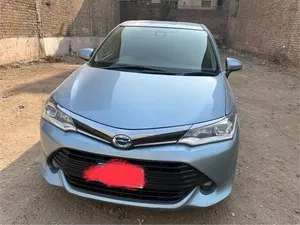 Toyota Corolla Fielder Hybrid G 2016 for Sale