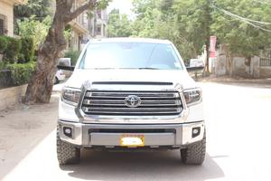 Tundra 2018
White Colour 
Milage 54700kms