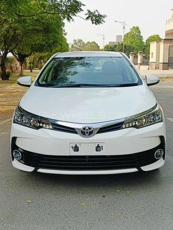 Toyota Corolla 2020 for Sale in Lahore Image-1
